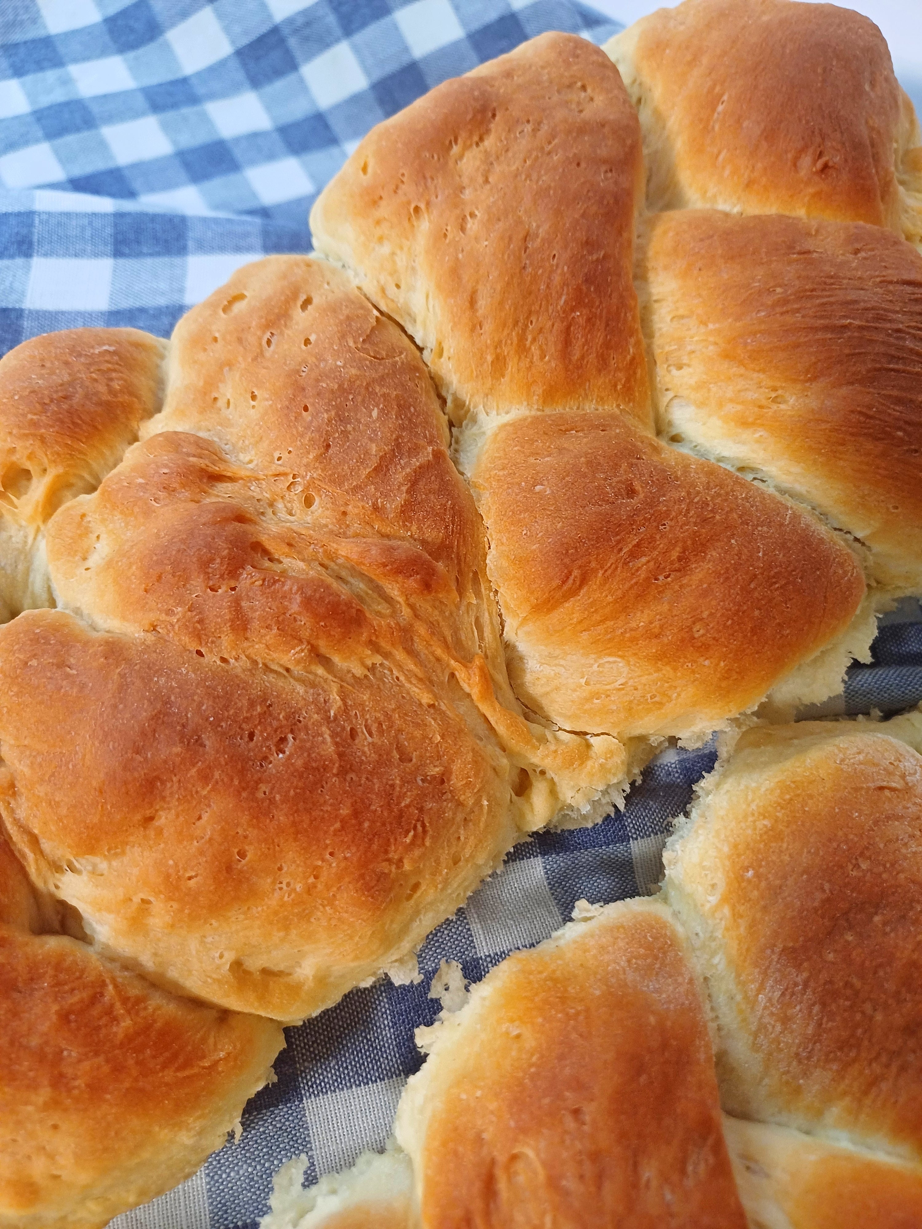 Plait bread